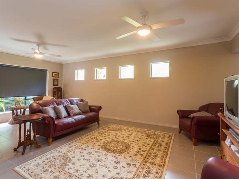 46 Penzance Drive, Redland Bay QLD 4165
