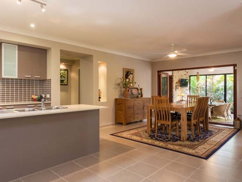 46 Penzance Drive, Redland Bay QLD 4165