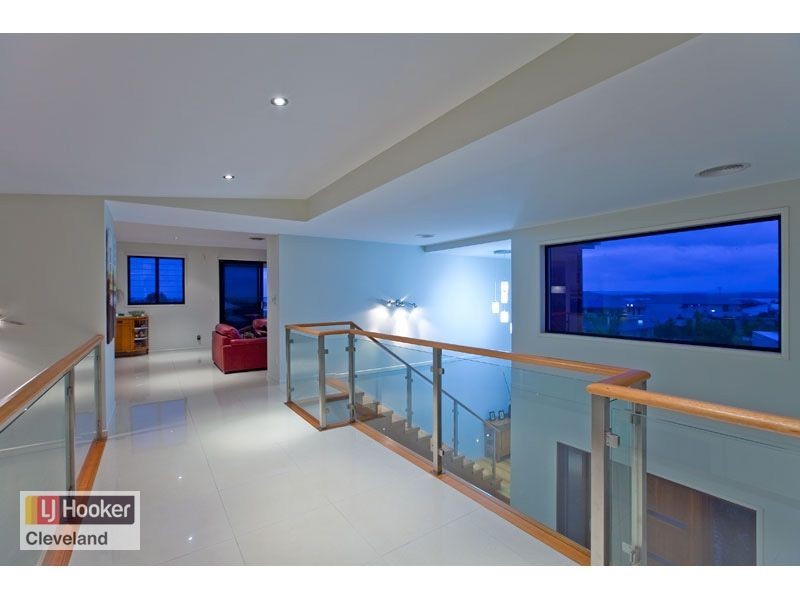 27 Huntly Place, Redland Bay QLD 4165