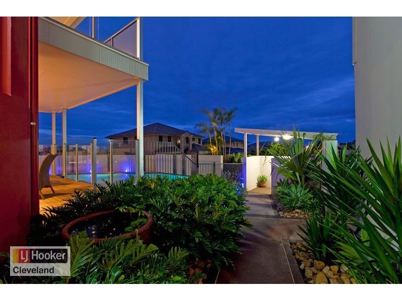 27 Huntly Place, Redland Bay QLD 4165