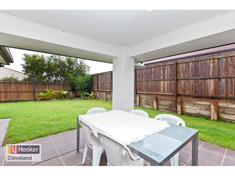 19 Crestlea Street, Victoria Point QLD 4165