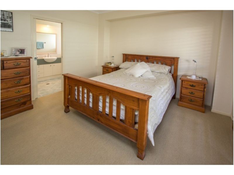 13 Fig Tree Place, Ormiston QLD 4160