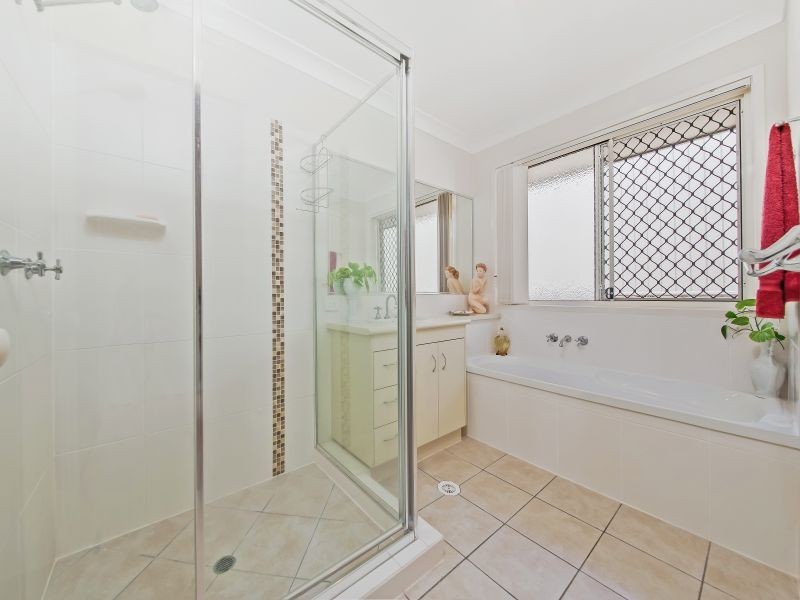 15 Ronnie Street, Cleveland QLD 4163