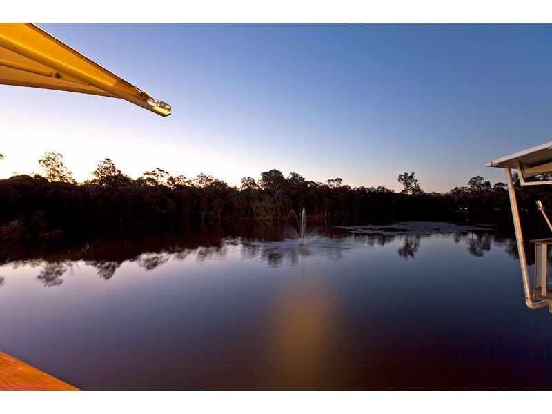 12 Boat Street, Victoria Point QLD 4165