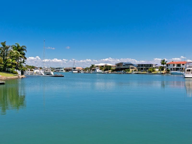 8 Marram Court, Raby Bay QLD 4163
