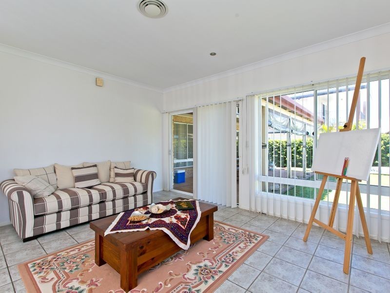 8 Marram Court, Raby Bay QLD 4163