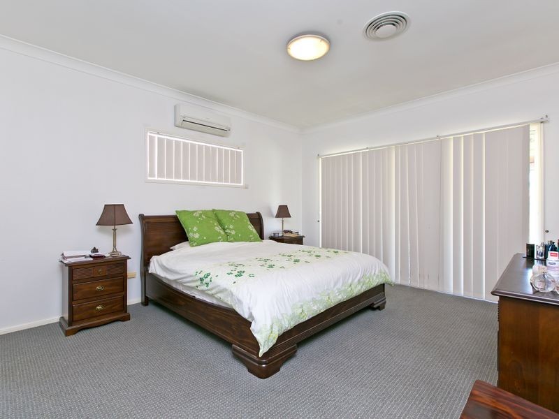 8 Marram Court, Raby Bay QLD 4163