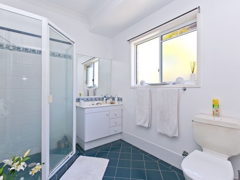 8 Marram Court, Raby Bay QLD 4163