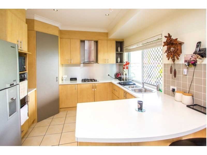 3 Farnham Street, Wellington Point QLD 4160