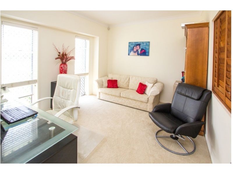 3 Farnham Street, Wellington Point QLD 4160