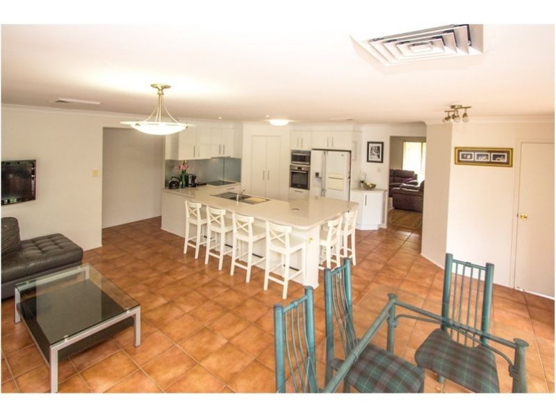 1 Francis Street, Ormiston QLD 4160