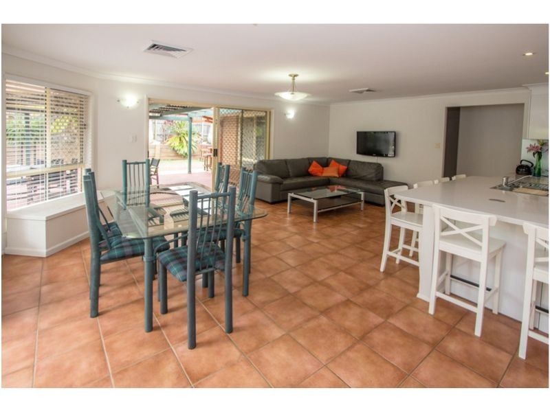 1 Francis Street, Ormiston QLD 4160