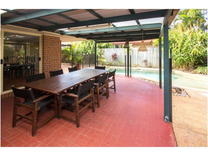 1 Francis Street, Ormiston QLD 4160