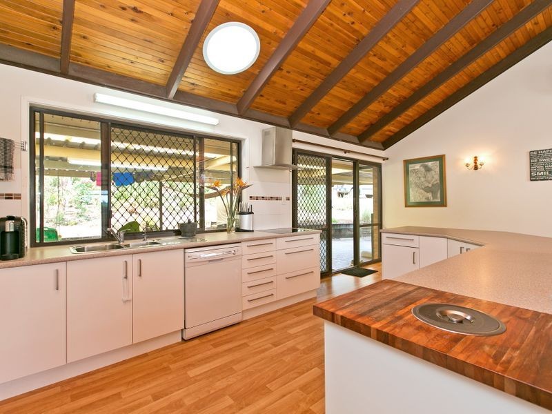 11 Seven Oaks Street, Alexandra Hills QLD 4161