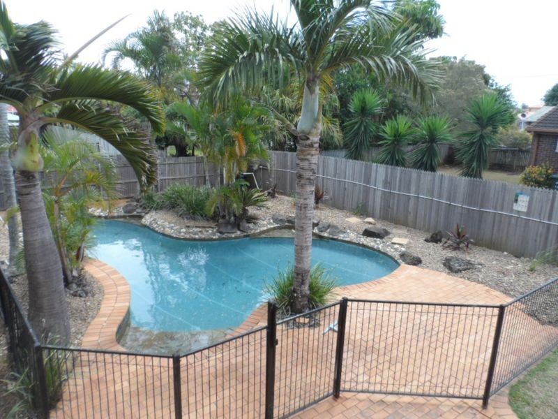 3 Macadamia Street, Victoria Point QLD 4165