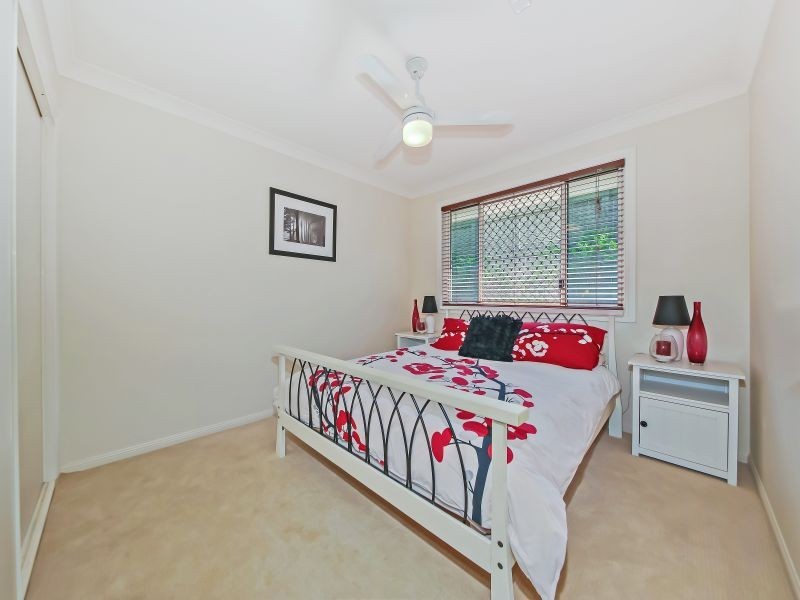 39 Attenborough Cct, Redland Bay QLD 4165