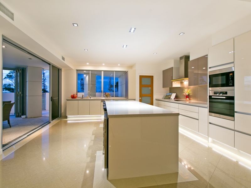 47 Raby Bay Boulevard, Raby Bay QLD 4163