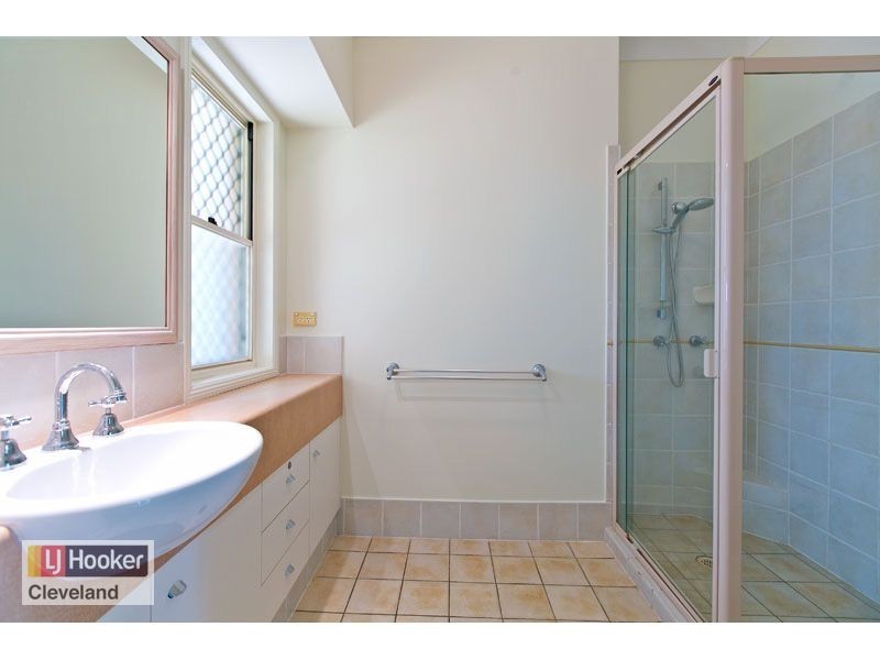 16 Fig Tree Place, Ormiston QLD 4160