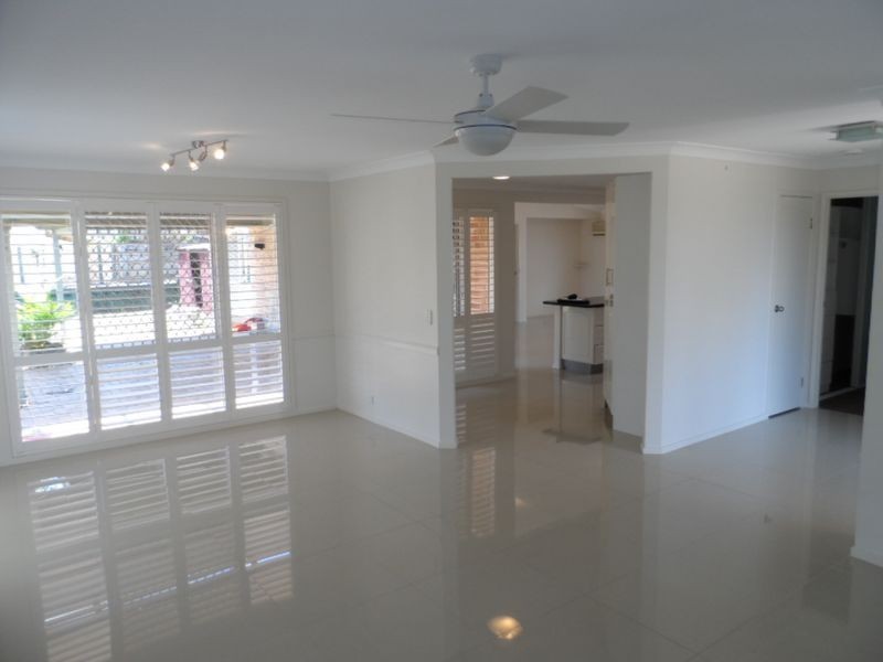 8 Dellamarra Close, Alexandra Hills QLD 4161