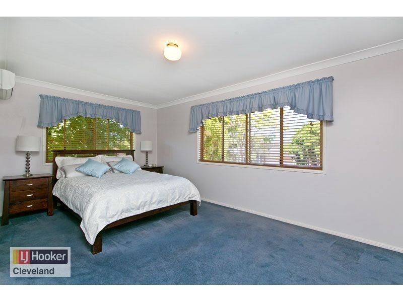 2 Clearwater Street, Ormiston QLD 4160