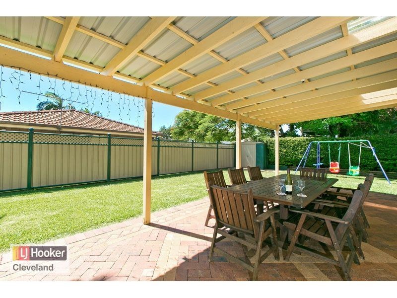 2 Clearwater Street, Ormiston QLD 4160