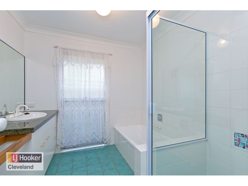 1 Apollo Court, Victoria Point QLD 4165