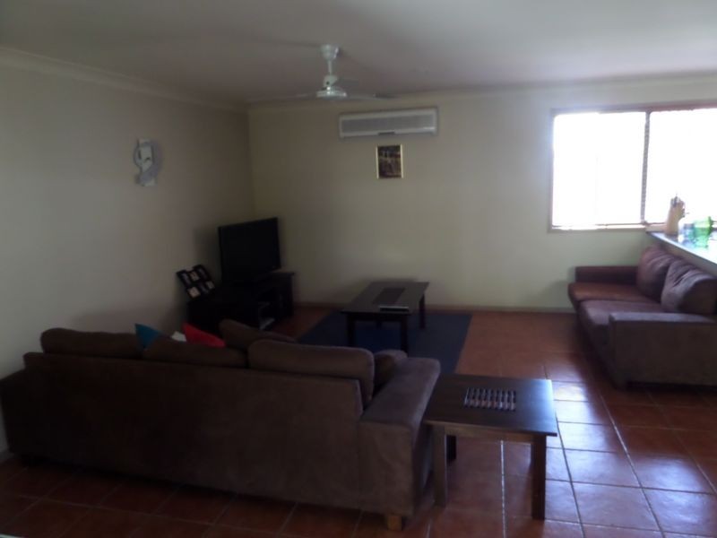 167 Redland Bay Road, Capalaba QLD 4157