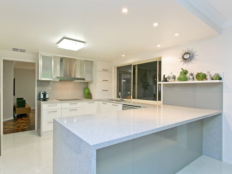 4 Caravel Court, Raby Bay QLD 4163