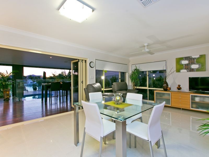 4 Caravel Court, Raby Bay QLD 4163