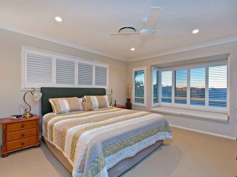 4 Caravel Court, Raby Bay QLD 4163