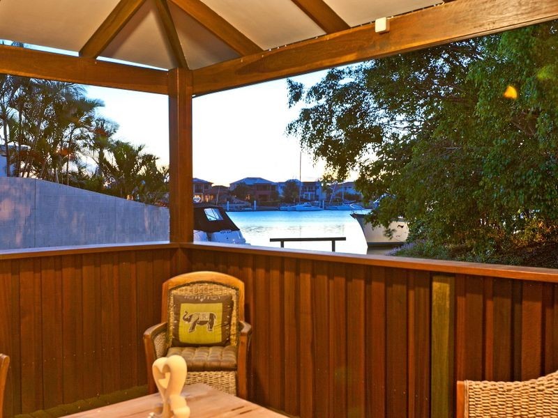 8 Paxton Street, Raby Bay QLD 4163