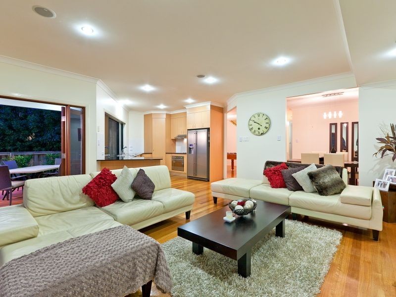 8 Paxton Street, Raby Bay QLD 4163