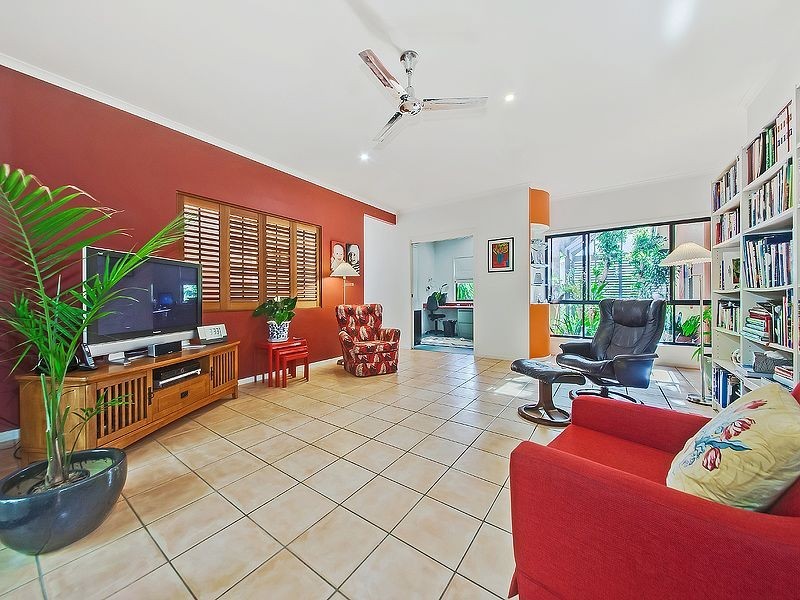 15 Bayview Street, Wellington Point QLD 4160