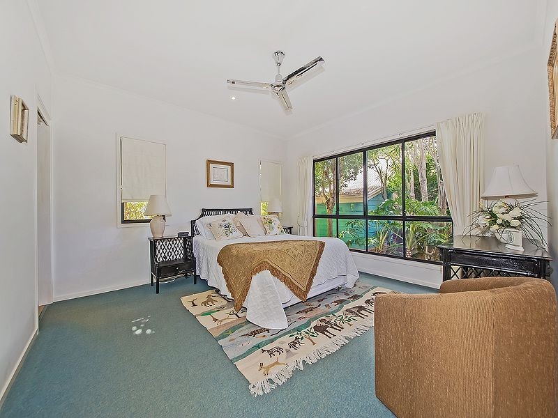 15 Bayview Street, Wellington Point QLD 4160