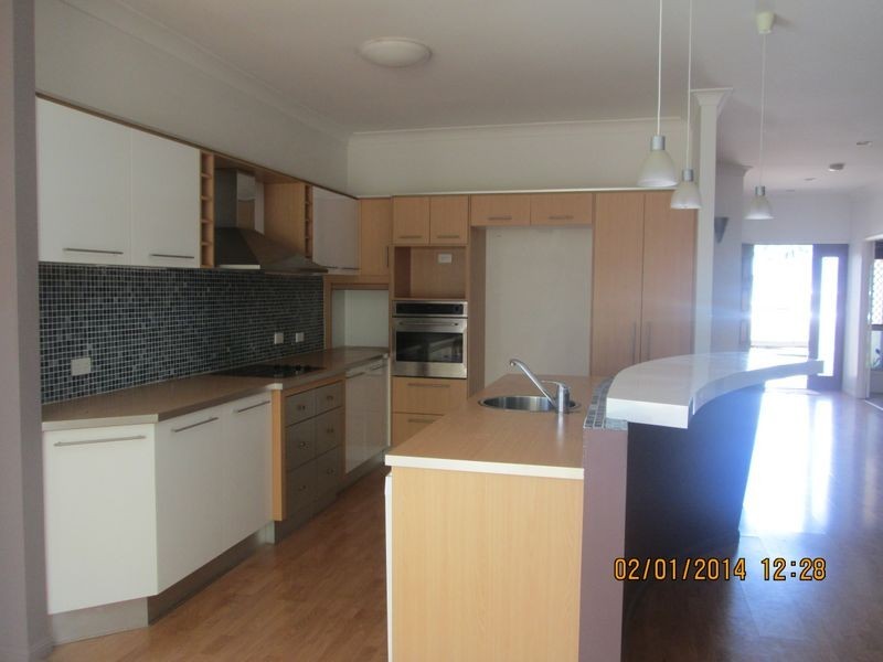 14 Sunsail Place, Thornlands QLD 4164