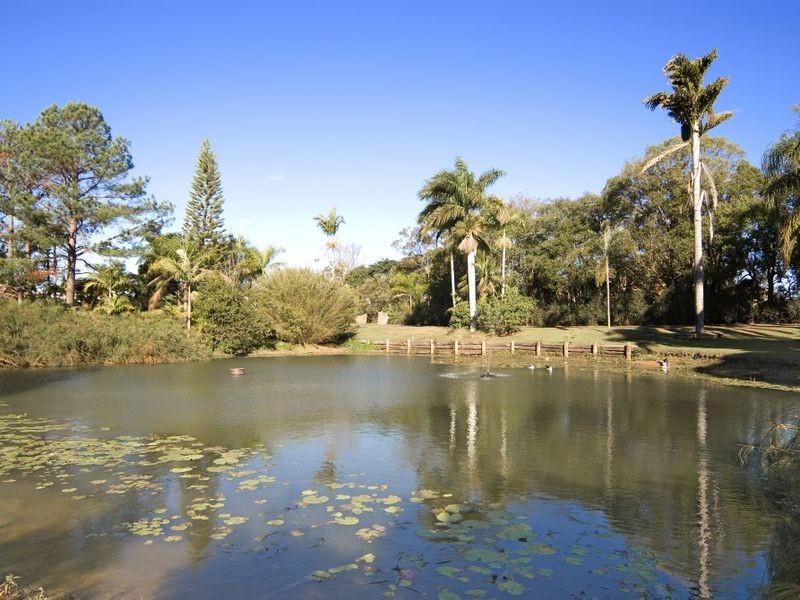 84 Kinross Road, Thornlands QLD 4164