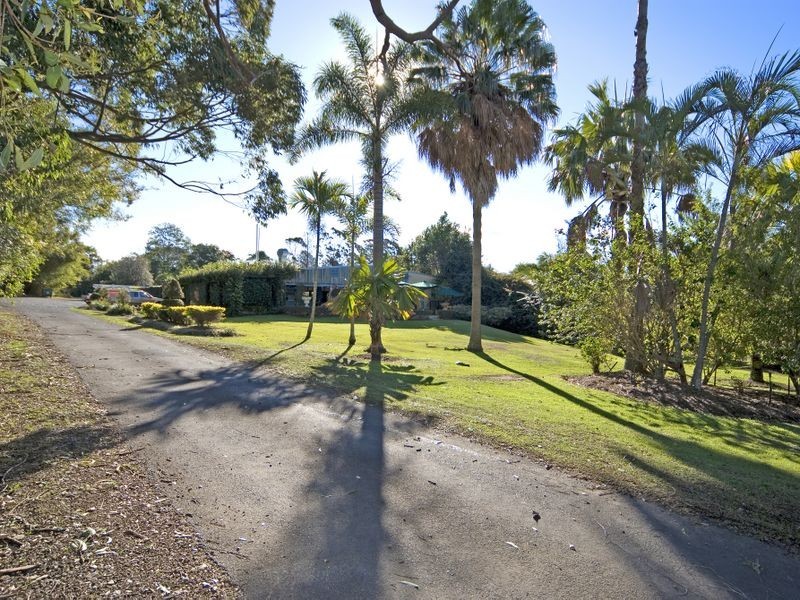 84 Kinross Road, Thornlands QLD 4164
