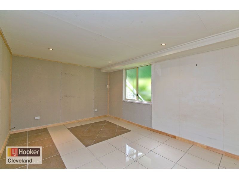 1 Phillip Street, Redland Bay QLD 4165