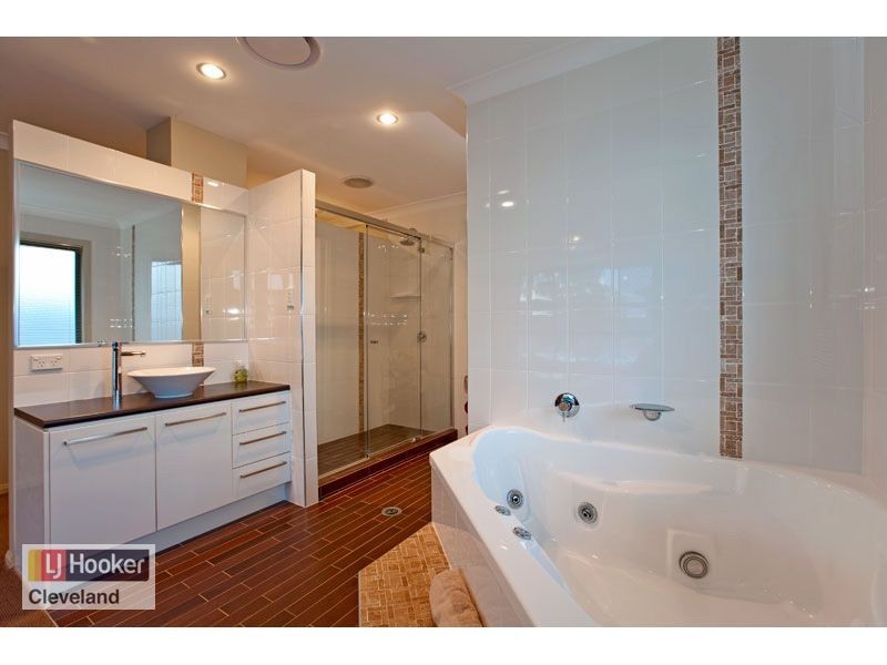 1 Macleay Place, Thornlands QLD 4164