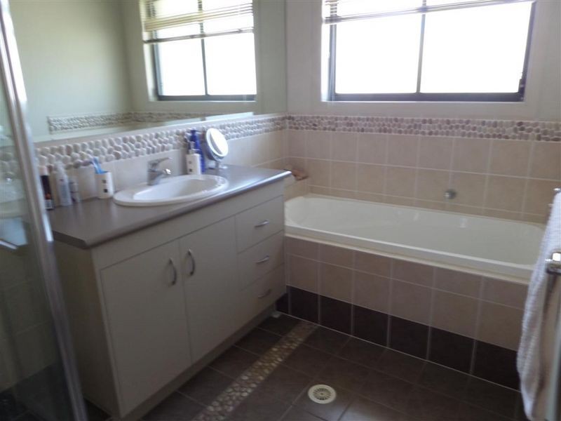 75 Clifford Perske Drive, Thornlands QLD 4164