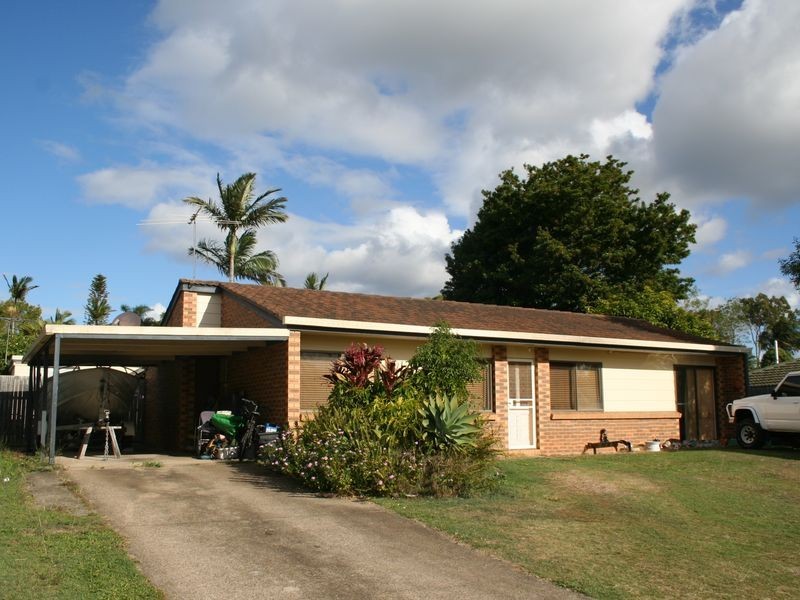 35 Waratah Avenue, Victoria Point QLD 4165