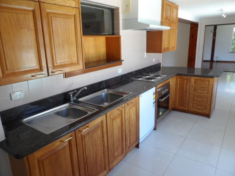 18 Trundle Road, Thornlands QLD 4164