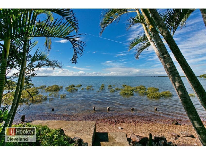 121 Shore Street North, Cleveland QLD 4163