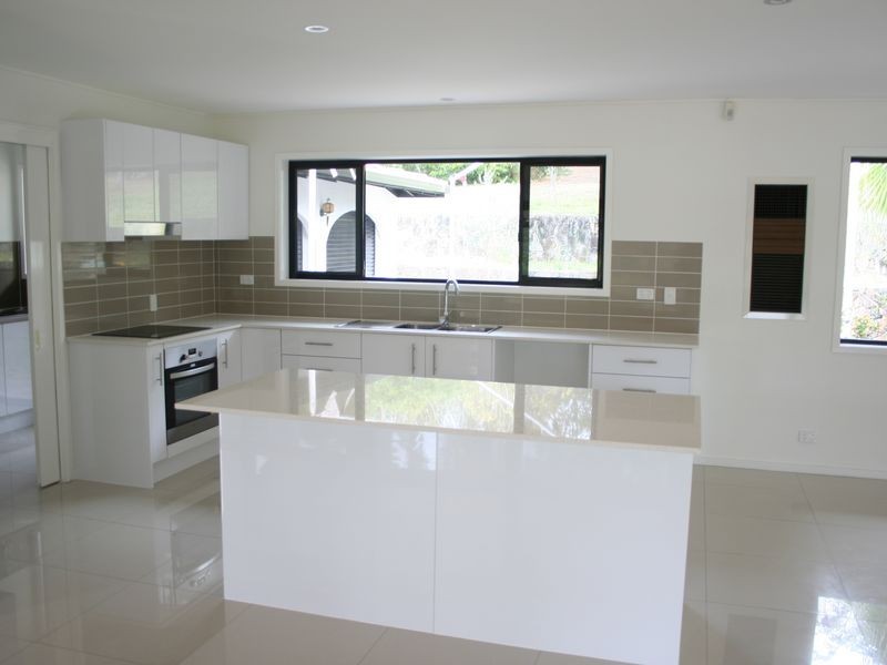 353-361 Woodlands Drive, Sheldon QLD 4157