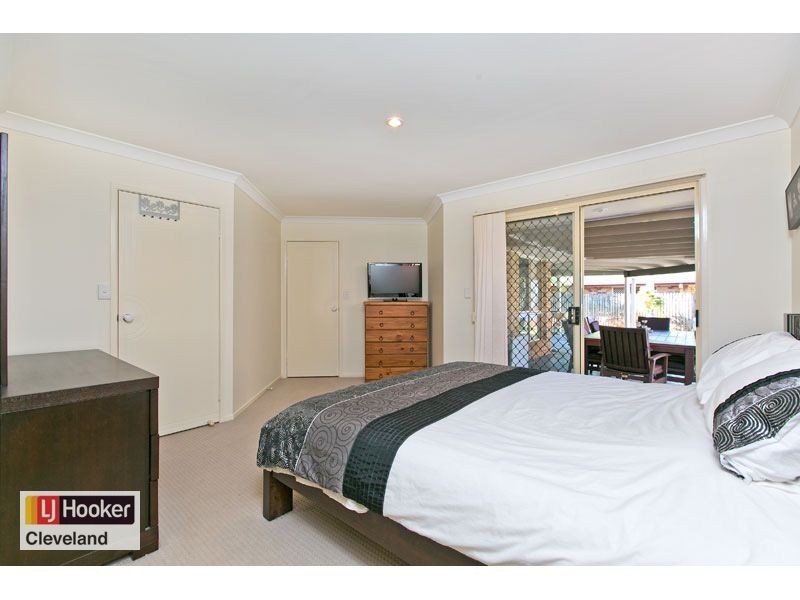 8 Rustic Court, Redland Bay QLD 4165