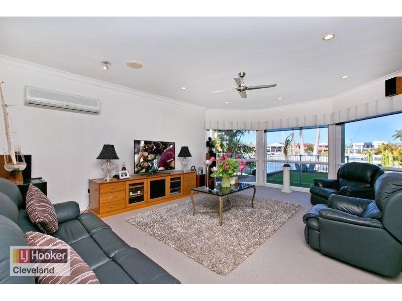 24 Paxton Street, Raby Bay QLD 4163