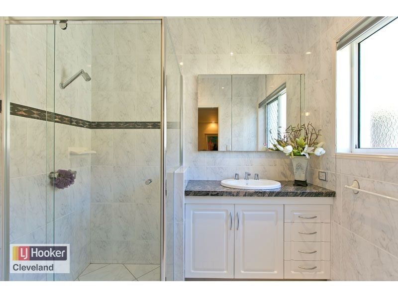 24 Paxton Street, Raby Bay QLD 4163