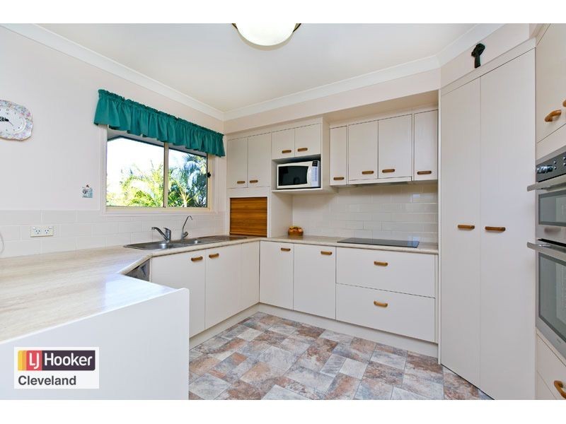 13 John Samuel Place, Ormiston QLD 4160