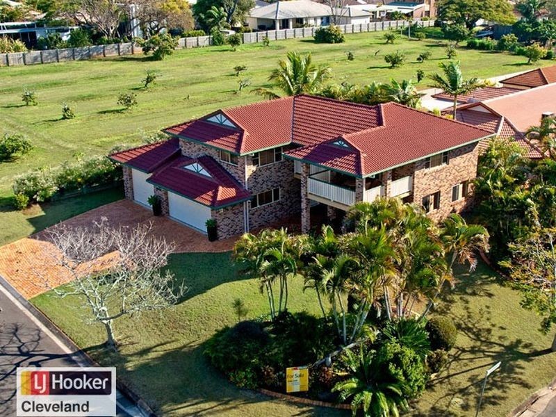 13 John Samuel Place, Ormiston QLD 4160