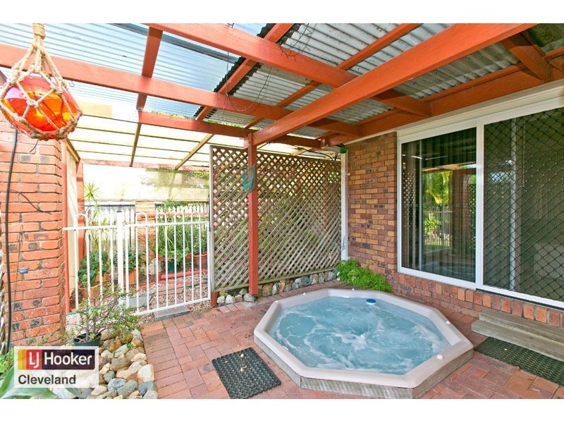 75 Waratah Avenue, Victoria Point QLD 4165